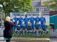La nazionale in centro a Reykjavik 