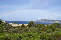 Arcobaleno su Capo d'Orso dall'isola di Santo Stefano