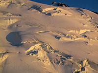 La via di salita sul Tacul al tramonto