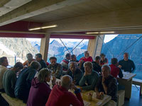Sala da pranzo del nuovo rifugio Gonella