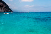 Il mare blu a Cala Goloritzè