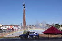 Monumento alla Madre Terra nei pressi del Parco dell'Indipendenza a Shymkent