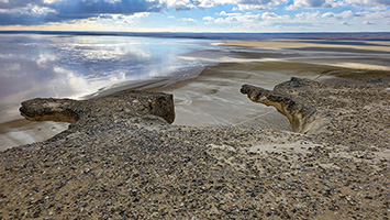 Sulla falesia di Tuzbaif