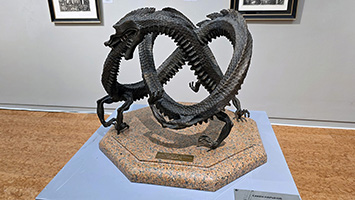 Drago che si morde la coda, uroboro, al museo nazionale