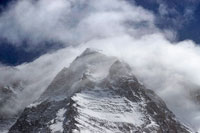 La vetta del Khan Tengri dal campo tre