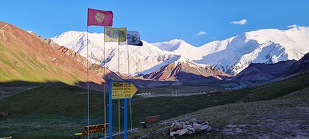 Il campo base di Achik-Tash, 3610 m