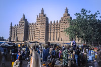 La piazza del mercato di Djenné