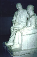 Il "piccolo padre" e "l'eroe" Choibalsan al museo di Ondorkhaan