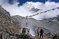 Bandiere di preghiera al campo base dell'Ama Dablam