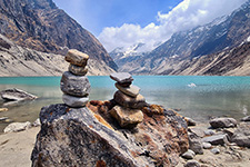 Il lago Dona, 4030 m