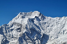 La vetta dell'Annapurna II dal Kang La