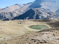 Il nostro campo sotto al Mo La - 4800 m