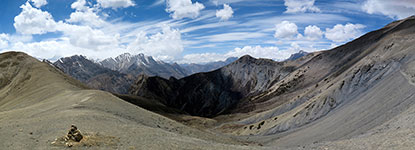 Vallone e passo verso Tora