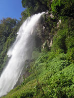 Cascata dal davanti