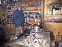 Cucina di un lodge a Meta