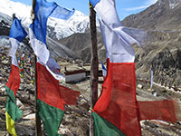 Phu sullo sfondo visto dal gompa di Tashi