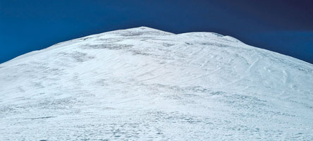 Il picco Saribung, 6340 m, dal Saribung La, 6042 m