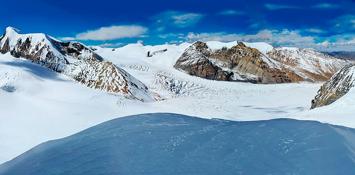 Panorama dalla vetta del Saribung