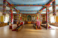 L'interno del nuovo gompa di Rachen