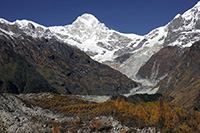Attraversamento del ghiacciaio che scende a est dall'Himal Chuli