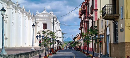 Calle José de Marcoleta a Leon 2