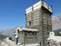 La torre di avvistamento del forte di Altit