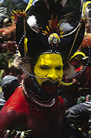 Il festival di Mount Hagen, guerriero