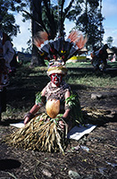 Sing sing di Mt Hagen donna 1