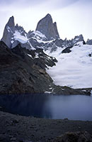 La laguna de Los Tres ai piedi del Cerro Fitz Roy