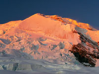 L'escudo dello Huascaran al tramonto