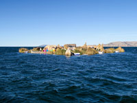 Isola galleggiante degli Uros