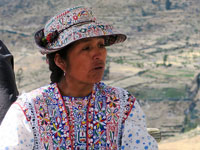 Venditrice di souvenir al Colca