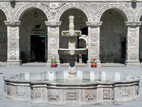 Fontana Chiostro de la Compañia