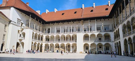 Il cortile interno del Palazzo Reale nel Castello del Wawel di Cracovia