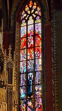 Vetrata liberty di Stanisław Wyspiański nella chiesa di San Francesco a Cracovia