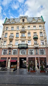Edificio liberty in via Piotrkowska a Lodz