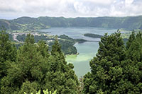 La laguna verde dal mirador vista del Re