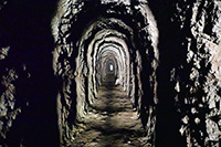 Galleria attraverso il Pico das Torres lungo il PR1 verso il Pico Ruivo