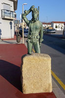 Statua nel litorale di Aguda