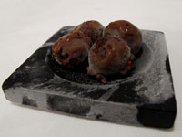 Nocciole gelate ripiene di lampone