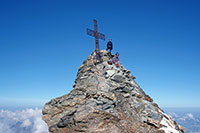 La croce di vetta del Cervino 1