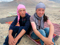 Ragazze al festival di Murghab