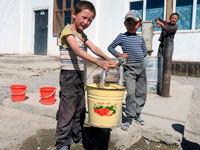 Bambini a Murghab