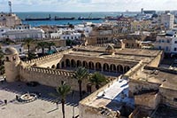 La grande moschea e il porto di Susa