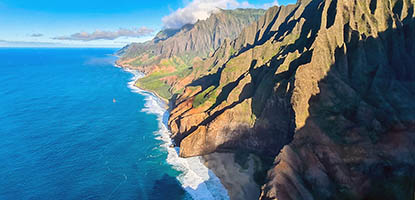spiaggia di Honopu lungo la costa Na Pali a Kauai