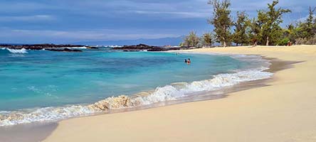 La spiaggia bianca di Makalawena a Big Island
