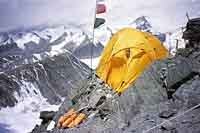 Tenda al campo 2, 7800 m
