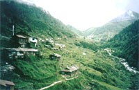 Panorama lungo la strada per Tsango
