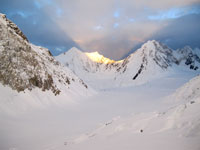 Alba dal campo due - 6400 m