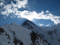 La vetta del G1 allo spuntar del sole